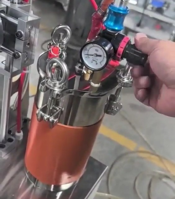 Filter End Cap Automatic Anaerobic Gluing Machine